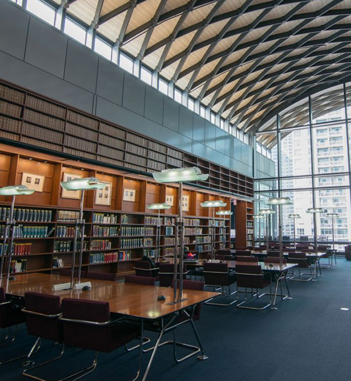 Chicago-Kent students studying in library